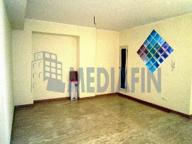 Foto Ufficio in VIALE DELLA REPUBBLICA 2, Corigliano-Rossano di 70 m²