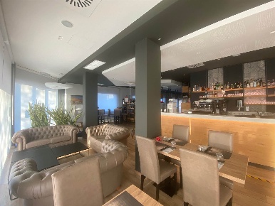 Foto Attività commerciale a Conselve Centro di 800 m² con 1 locali