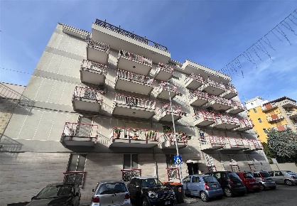 Foto Appartamento a Valenzano di 170 m² con 5 locali in vendita