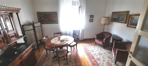 Foto Appartamento a Bolzano Gries - San Quirino di 117 m² con 5 locali