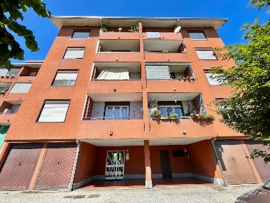 Foto Appartamento in Via Stampa  47, Gravellona Toce Centro di 82 m²