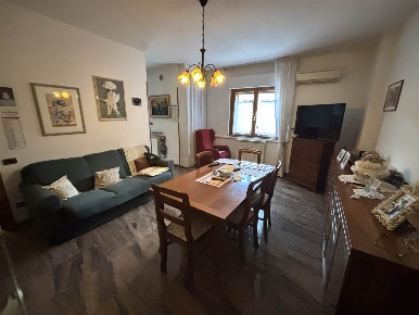 Foto Appartamento a San Severino Marche Centro di 89 m² con 3 locali