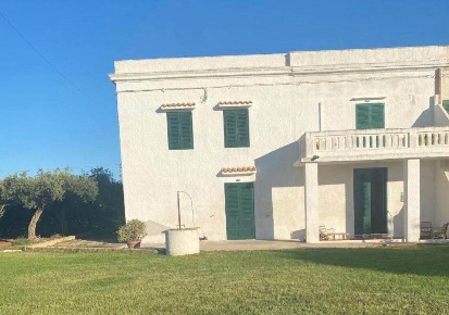 Foto Villa unifamiliare in Contrada Casabianca, Marsala di 200 m²
