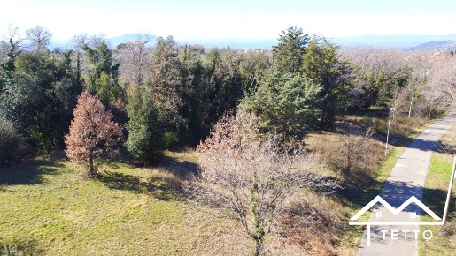 Foto Terreno edificabile a Casperia di 1310 m² in vendita