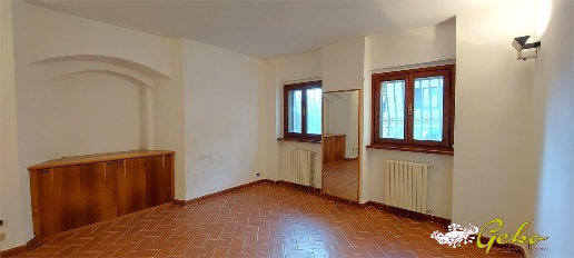 Foto Appartamento a San Gimignano Centro di 76 m² con 3 locali in vendita