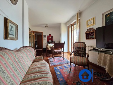 Foto Appartamento in Viale Cesare Battisti, Terni Centro di 82 m²