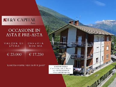 Foto Appartamento in Via Girodi, Torino di 85 m² con 4 locali in vendita