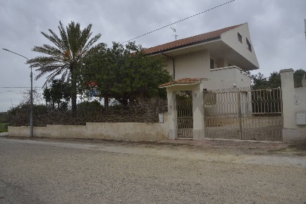 Foto Villa unifamiliare in Salvador Allende 2, Vittoria Centro di 200 m²