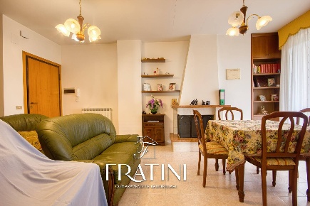 Foto Appartamento in Via Canova, Sant'Egidio alla Vibrata Faraone Nuovo