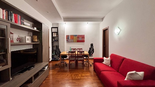 Foto Appartamento in Via Mac Mahon, Milano Cenisio di 45 m² con 2 locali