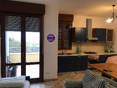 Foto Appartamento in VIA VILLAGRANDE, Mombaroccio di 112 m² con 3 locali