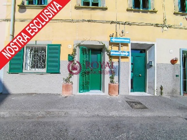 Foto Appartamento in Via Dell' Origine, Livorno Attias - Marconi di 60 m²