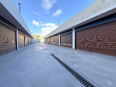 Foto Magazzino in viale Crotone, Catanzaro Catanzaro Lido di 18 m²