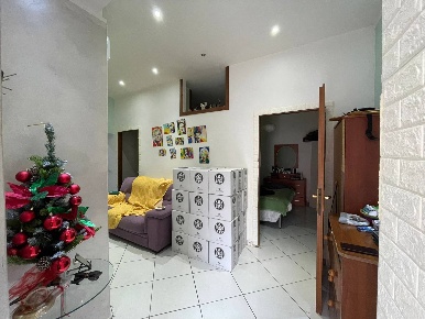 Foto Appartamento in Via Brecciame, Maddaloni Centro di 60 m² con 3 locali