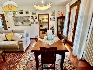 Foto Appartamento a Ponzano Veneto di 122 m² con 5 locali in vendita