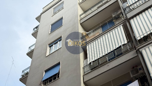 Foto Appartamento in Via Michele Galiani, Bari Carrassi di 110 m²