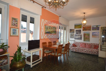 Foto Appartamento in Via Nino Bixio, Varese Giubiano - San Carlo di 110 m²