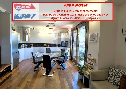 Foto Attico in via Alcide de gasperi, Agrate Brianza Centro di 95 m²