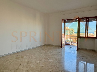 Foto Appartamento in Via Tenente Barletta  16, Monopoli di 116 m²