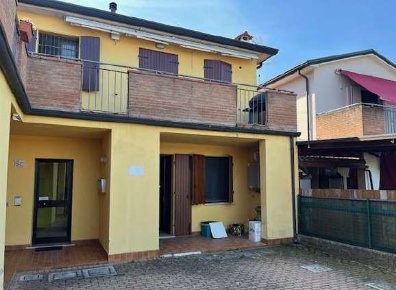 Foto Appartamento in Piazza D. Alighieri 6C, San Giorgio Bigarello di 87 m²