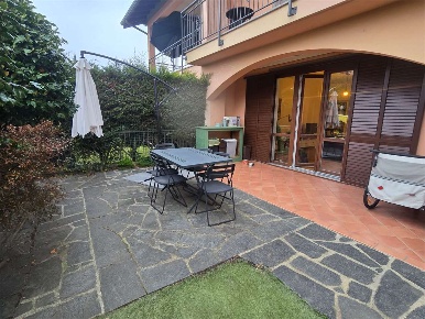 Foto Appartamento in via IV novembre, Premeno Centro di 110 m² con 3 locali