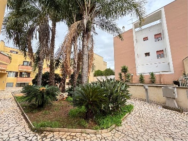 Foto Appartamento in Via vittorio emanuele, Casarano Centro di 120 m²