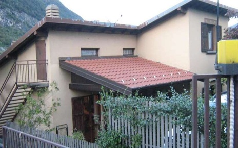 Foto Villa unifamiliare in Via Triste 15, Castelmarte Centro di 117 m²