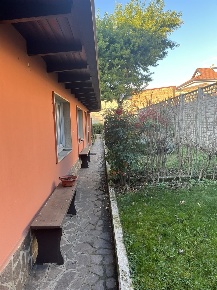 Foto Appartamento in via Fabio Filzi, Cesano Maderno di 67 m² con 2 locali