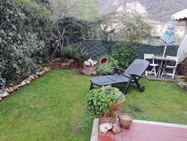 Foto Appartamento a Montignoso Marina Verde, Renella di 85 m² con 4 locali