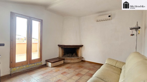 Foto Appartamento a Santa Croce sull'Arno Centro di 122 m² con 4 locali