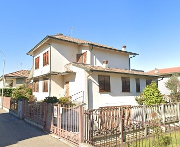 Foto Villa unifamiliare a Peschiera Borromeo Bellaria di 453 m² in vendita