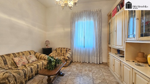 Foto Appartamento a Santa Croce sull'Arno Centro di 90 m² con 5 locali