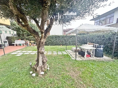 Foto Appartamento a Campi Bisenzio Torricella di 83 m² con 4 locali