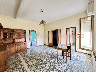 Foto Appartamento in Via gramsci 37, Viareggio Torre del Lago di 115 m²