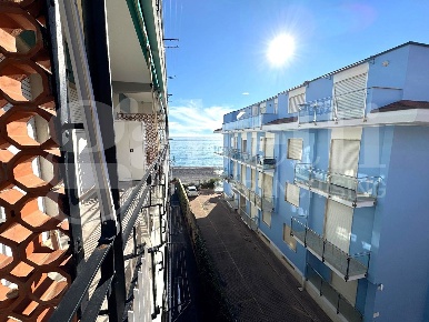 Foto Appartamento in Via Generale Pietro Ardoino 38, Diano Marina Centro