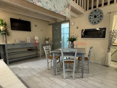 Foto Casa indipendente in Via Lupoli 3, Grottaglie di 43 m² con 1 locali