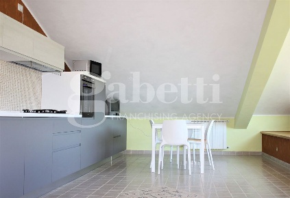 Foto Attico in Via Colle Impergola 2, Isernia Centro di 66 m² con 2 locali