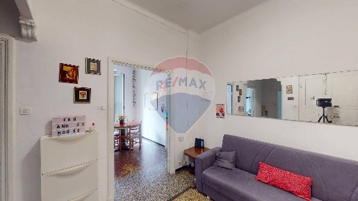 Foto Appartamento a Genova Centro Città di 79 m² con 5 locali in vendita