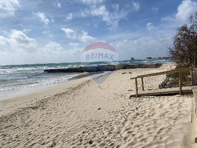 Foto Casa indipendente a Porto Cesareo Eurovillage di 60 m² con 3 locali