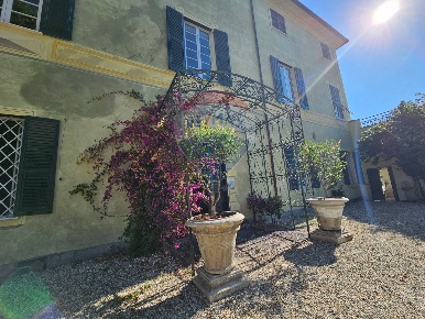 Foto Appartamento in Via Sant'alberto, Genova Sestri Ponente di 163 m²