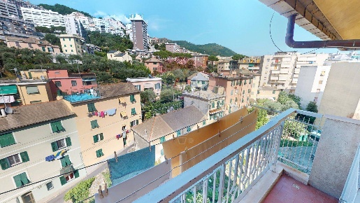 Foto Appartamento in Via Degli Albanesi, Genova Quarto di 186 m² in vendita