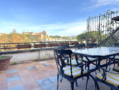 Foto Attico in Illiria, Roma San Giovanni di 111 m² con 4 locali in affitto