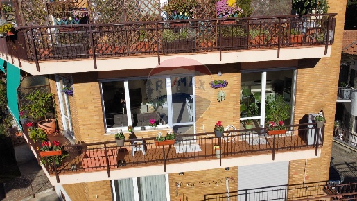 Foto Appartamento in VIA MENOTTI, Varese Casbeno di 101 m² con 3 locali