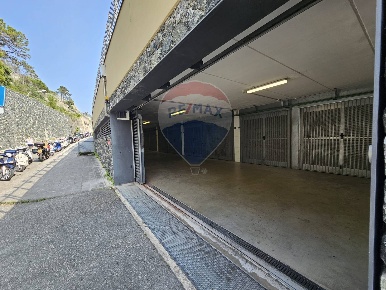 Foto Box a Levanto Valle Santa di 20 m² con 1 locali in vendita