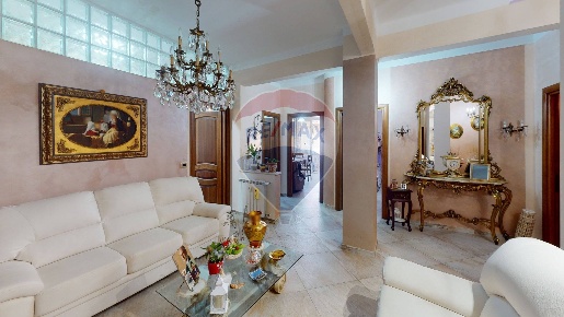 Foto Appartamento a Genova Albaro di 110 m² con 3 locali in vendita