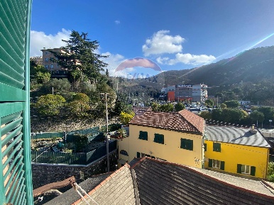 Foto Appartamento a Genova Molassana di 63 m² con 5 locali in vendita