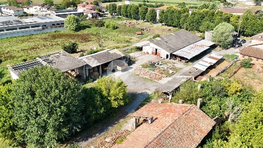 Foto Terreno residenziale in VIA STAZIONE, Visano Centro di 15840 m²