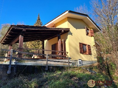 Foto Rustico in Via Campoli, Mulazzo di 135 m² con 4 locali in vendita