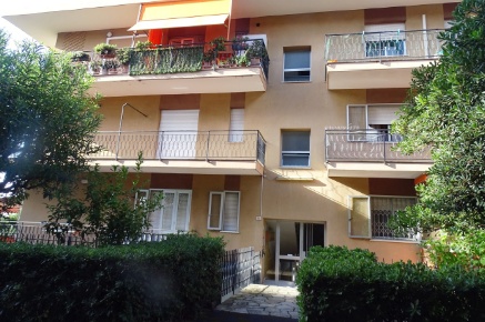 Foto Appartamento a Ceriale Centro di 58 m² con 2 locali in vendita