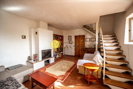 Foto Casale a Greve in Chianti di 108 m² con 5 locali in vendita